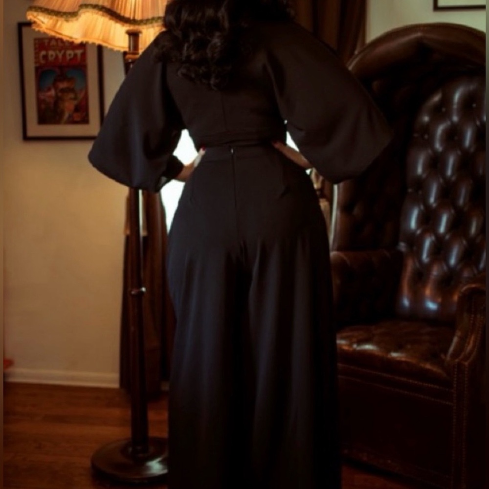 La Femme en Noir Black Widow Palazzo Pants